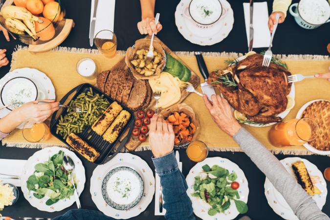 Tips for Healthy Eating Through the Holidays